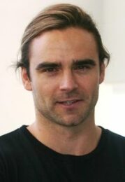 Dustin Clare